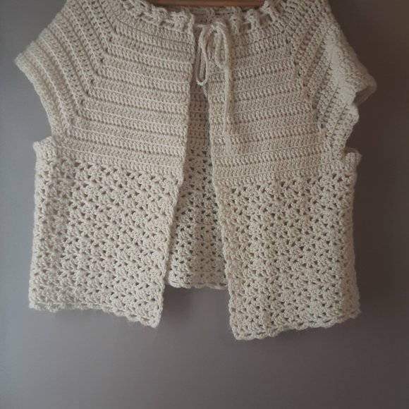 Vintage Handmade Cream Crochet Vest Shawl Sweater - Picture 3 of 10